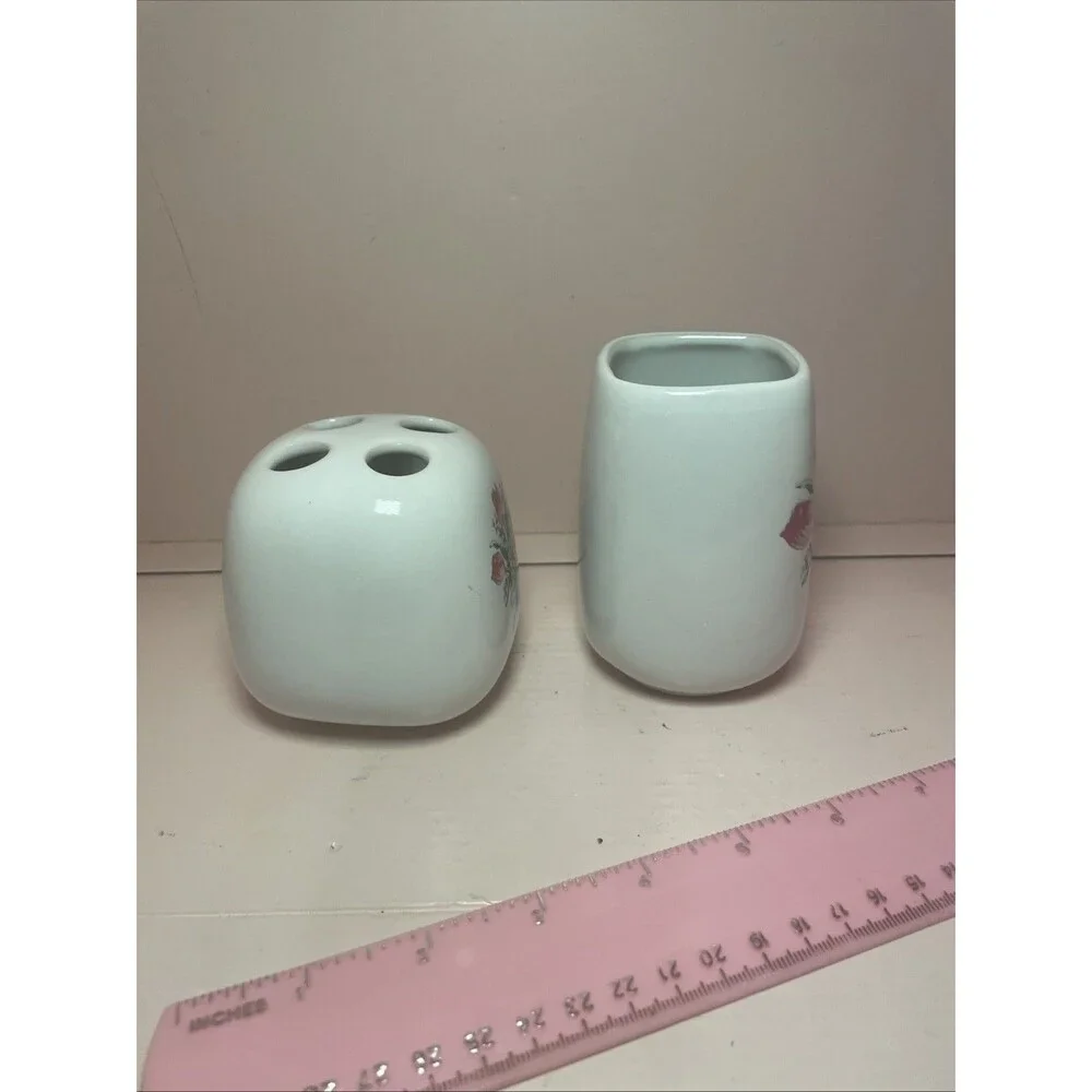 Vtg Restroom Granny Decor 2 Pc Ceramic Toothbrush Holder Cup Pink Cottagecore